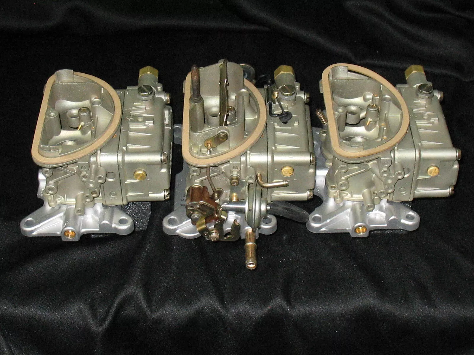 1970 MOPAR Holley Six-pack 340 Holley Mechanical Carburetors